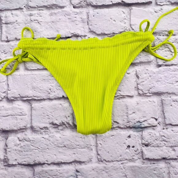 Not for sale…..NWOT Free People Its Now Cool The Frill Tie Eco Bikini Bottom - Picture 5 of 6